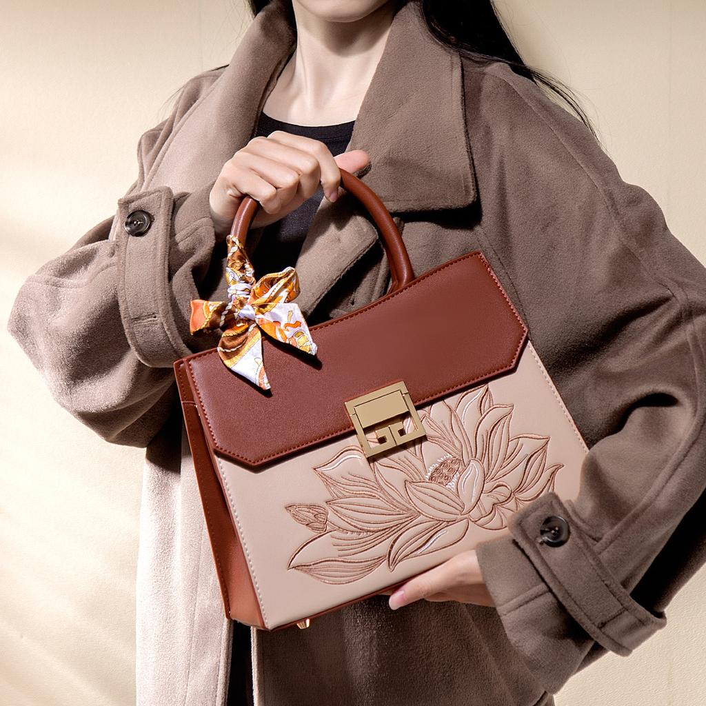 New Chinese Mother'S Day Send Mom Wedding Bag Bridal Bag High-End Atmospheric Embroidery Medium And Niche Women'S Bag