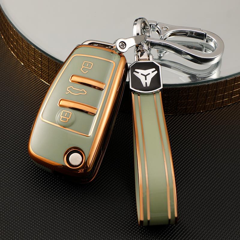 Soft TPU Car Remote Key Cover Case for A3 8P A4 B7 B8 B5 B9 B6 A1 A5 Q7 Q5 A6 4F C6 C5 C7 C4 TT Q3 S3 A7 A8 C4 8N 8V 8L RS3 Keychain Accessories