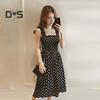 Летнее женское платье в горошек без рукавов с эластичным бюстом с квадратным вырезом трапециевидной формы с большим подолом плиссированное платье до середины икры для свиданий и покупок миди-платье