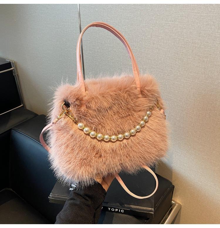 Модная сумка 2024 года, новая женская сумка, симпатичная пушистая сумка через плечо, сумка-мессенджер в иностранном стиле с бисером