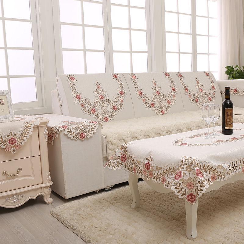 Рождественская вышитая минималистичная скатерть и набор чехлов на стулья для обеденных и кофейных столов