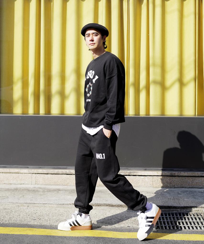CREAM SODA LAB Nno1 Small Logo Training Pants Black