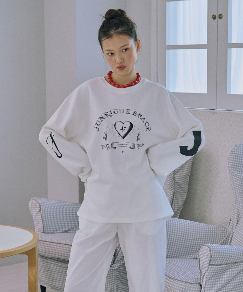JUNEJUNE SPACE Oversized Printed Sweat Tee_White