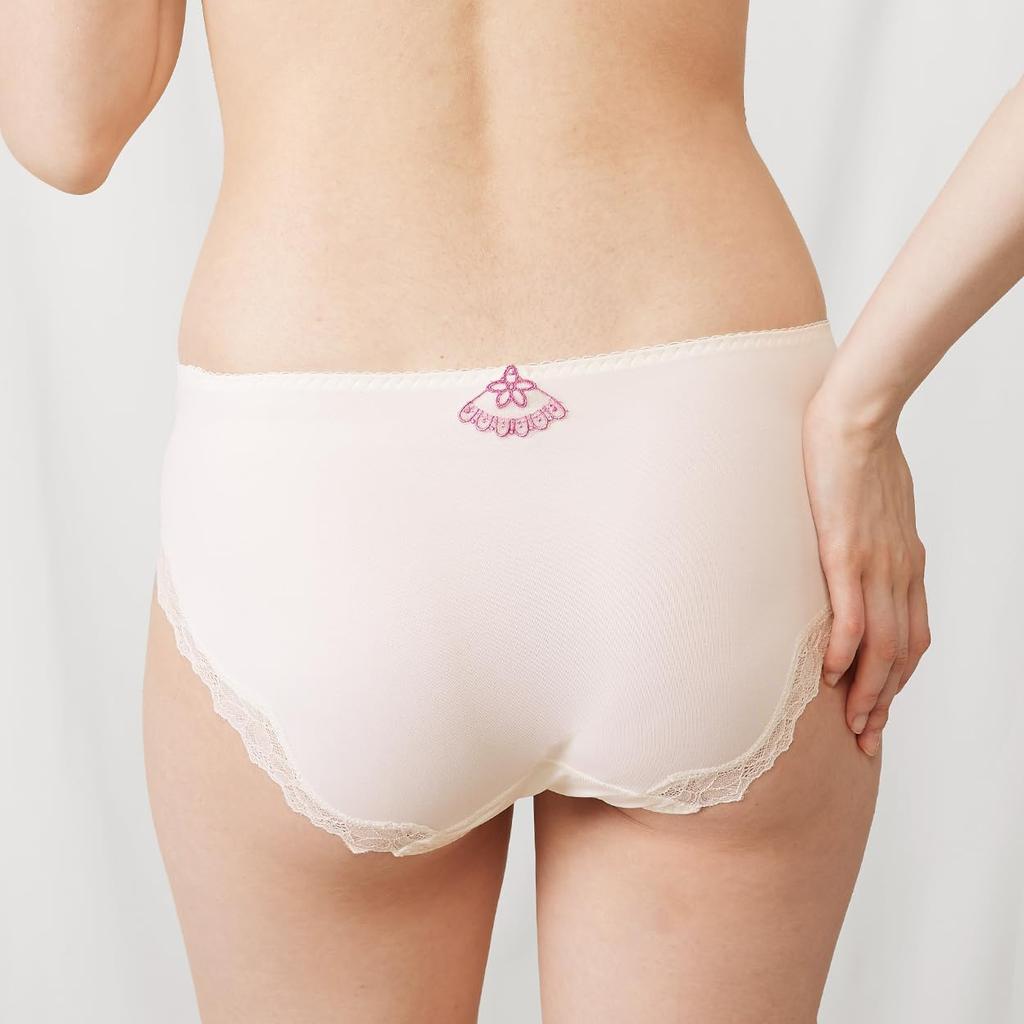 Triumph Red Label by Triumph 0112 Regular M015 Size L Shorts, (White),