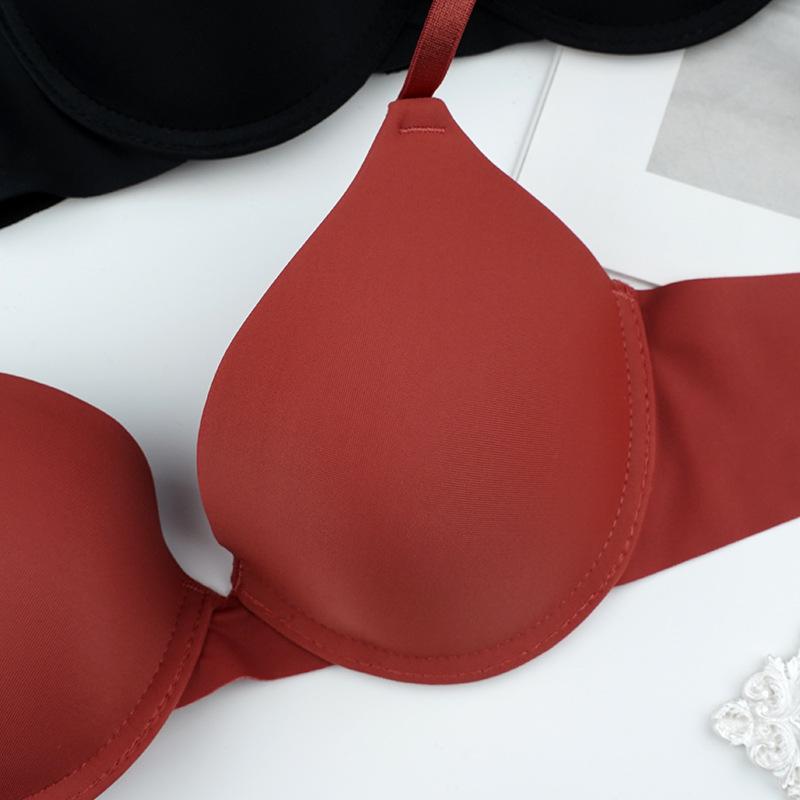 Cross-Border Underwire Bra: Adjustable Straps, Three-Row Hooks, Fashionably Supportive.