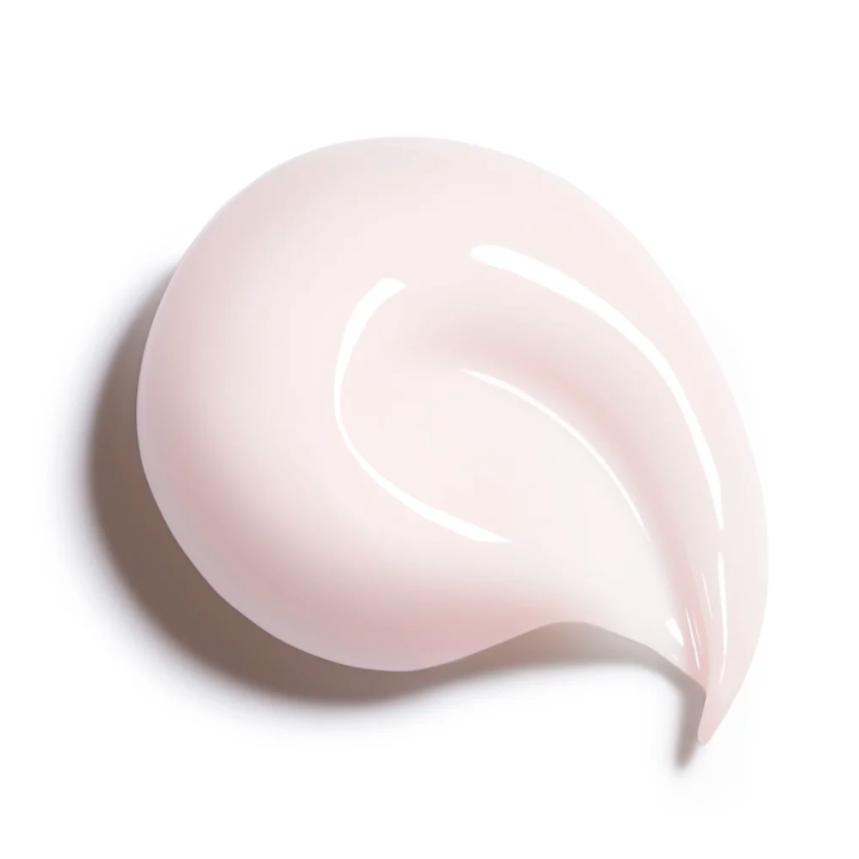 Chanel Le Lift Crème Fine, Разглаживает морщины, Подтягивает
