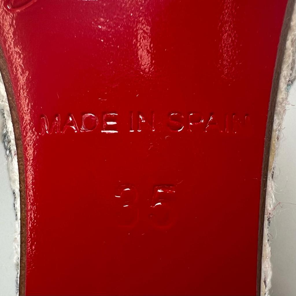 Безупречные босоножки Christian Louboutin на танкетке со шипами Серебристо-бежевые 35 Б/у