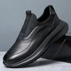 Мужские кроссовки на платформе Осень Новые вулканизированные туфли Мужские повседневные слипоны Кроссовки для бега Дышащие Мягкая подошва Толстая подошва Спортивная обувь