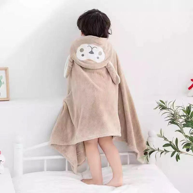 Baby Bath Towel Bathing Coral Fleece Baby Cloak Cloak Children's Hooded Absorbent Soft Skin-friendly Bathrobe