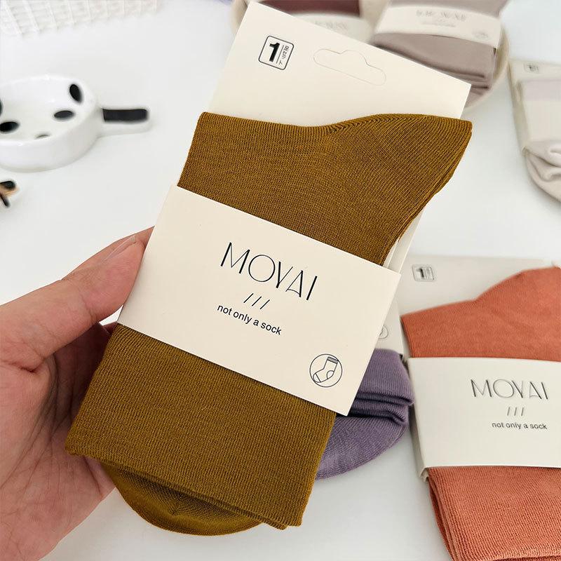 Spring And Autumn Lycra Fabric Mid-Leg Socks Solid Color Loose Lip Couple Casual Socks Soft And Comfortable Socks