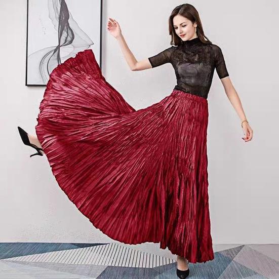 Women Maxi Skirt Elastic High Waist Super Large Pendulum Design Long Skirt Pleated Dance Skirt Party Wear