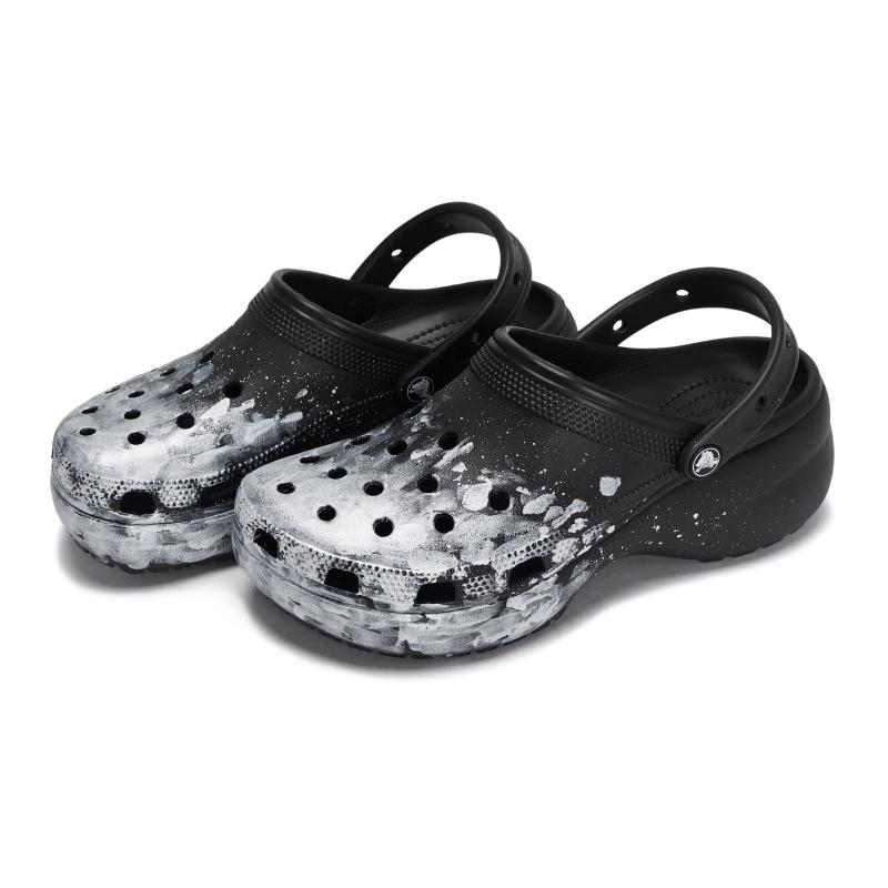 Crocs Классические сабо на платформе 811 Сделано в Туманной сцене Специальная обувная коробка Наступание на какашки Мягкие перфорированные туфли Женские Черные Серебристые