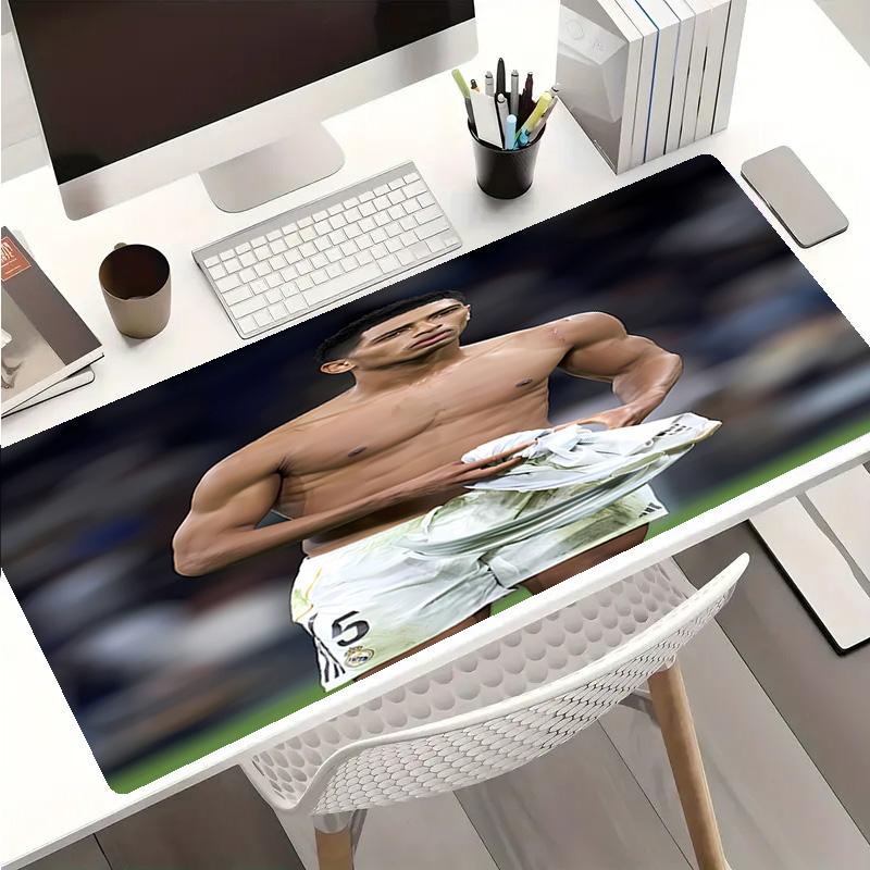 Jude Bellingham Mouse Pad - Non-Slip Rubber Base, Smooth Surface for Work,Gaming,Office,And Home Use, Desk Mouse Pad