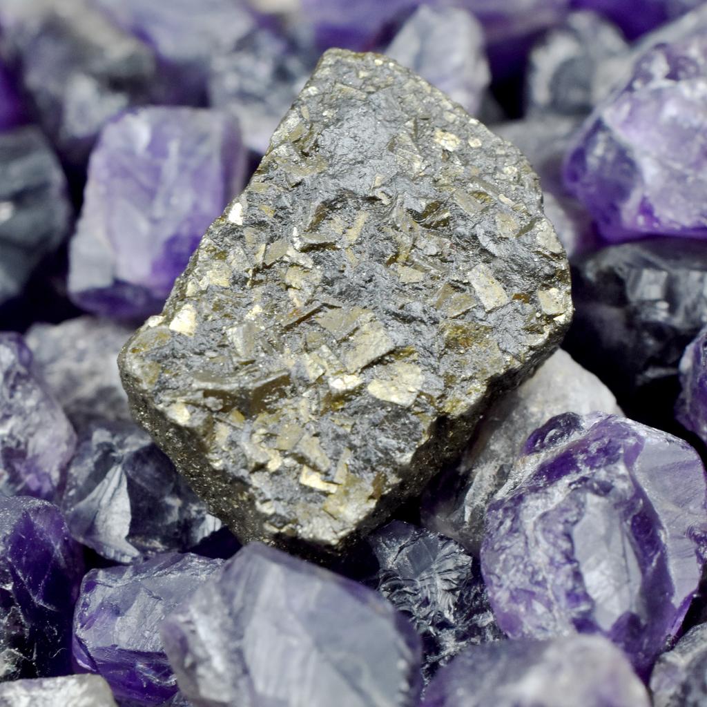 Natural Pyrite Loose Gemstone Brazilian Golden Crystal 41.95 ct Rough for Gemstone Collections
