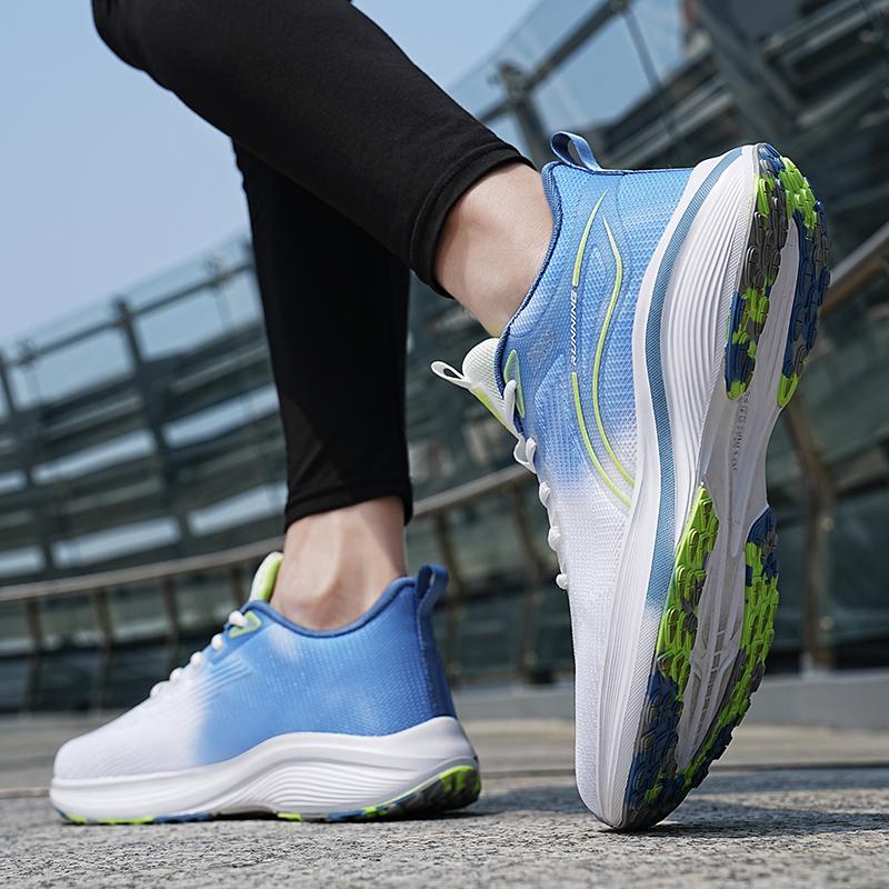 Модные кроссовки для мужчин Летние полноразмерные кроссовки для бега с карбоновой пластиной Легкие уличные нескользящие тренировочные кроссовки Мужские теннисные туфли