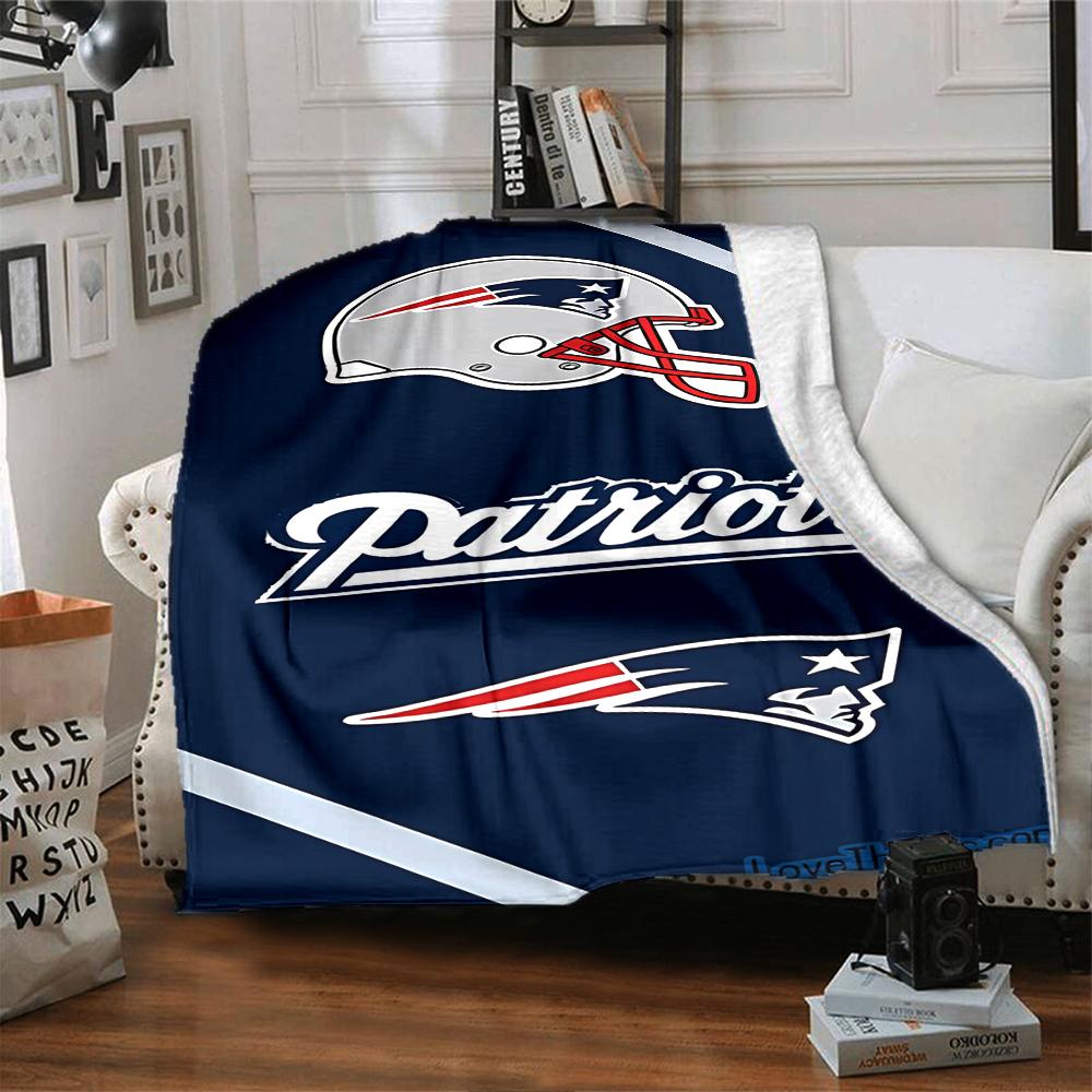 1pc Blanket - Patriot Logo Print Design,Lightweight Blanket for Sofa,Bed- Soft &Warm,Gift for All Seasons