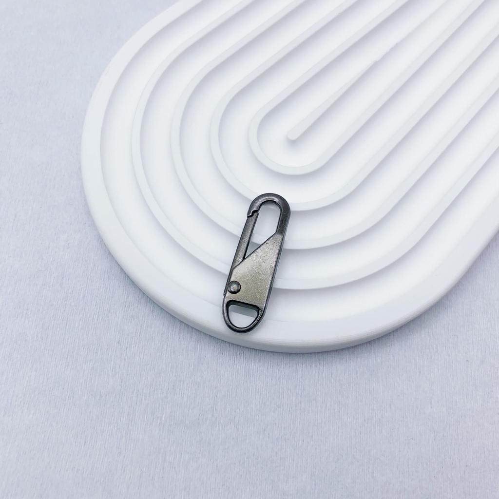 Tool-Free Alloy Zipper Pull Replacement for Handbags, Backpacks, Jackets, Clothes, and Shoes