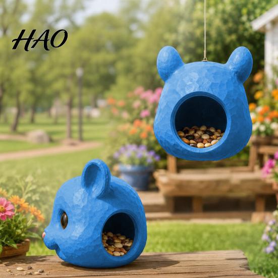Large Capacity Nut Storage Container Squirrel Head Feeder, Resin Food Station, Outdoor Hanging Weatherproof Feeding Station Feeder for Garden