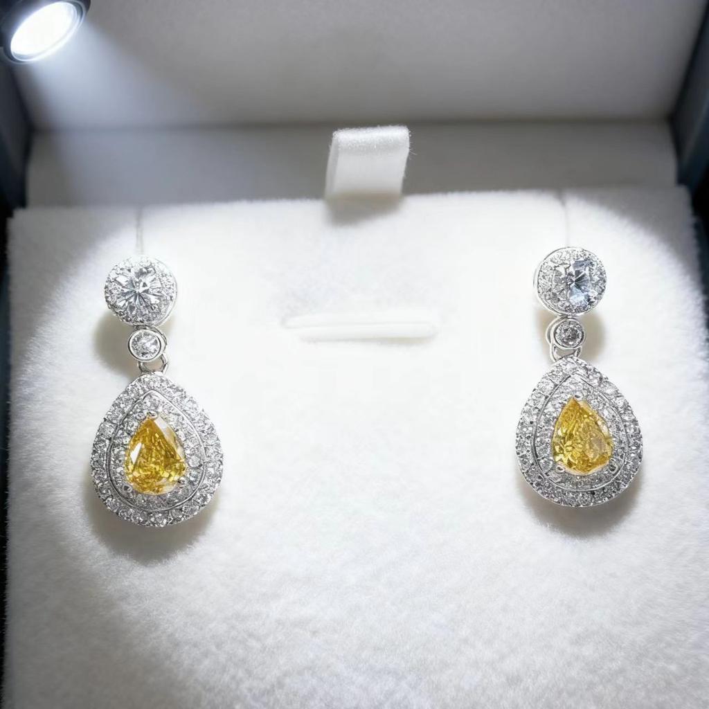 Imitation Drop-shaped Zircon Stud Earrings Women's High-quality Full Diamond Zircon Earrings Design Sense Earrings Colored Gemstone Earrings