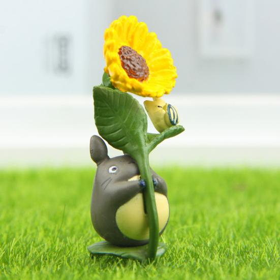 Коллекционная аниме-фигурка, креативная, с гладкой поверхностью, миниатюрный пейзаж, аниме Ghibli Тоторо с подсолнухом, фигурка для офиса