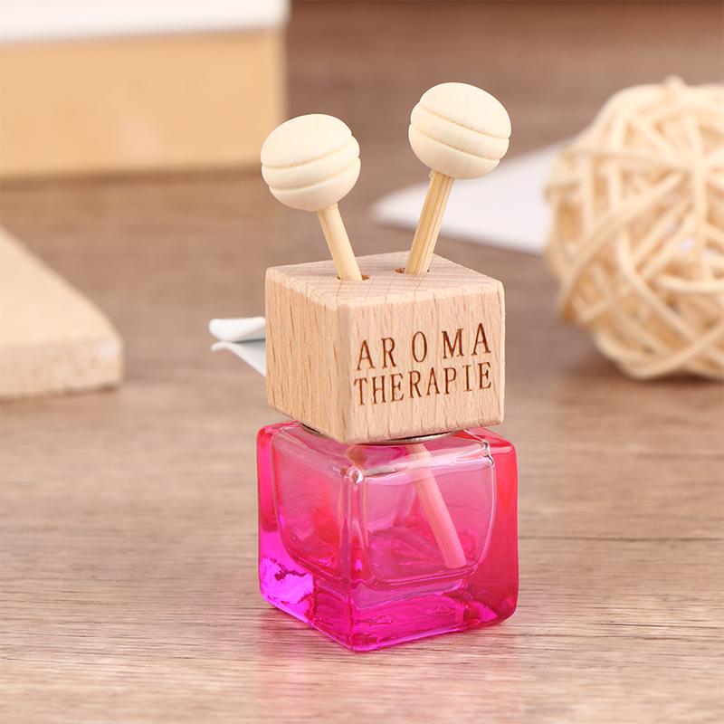 Car Air Outlet Hanging Perfume Pendant Fragrance Air Freshener Empty Glass Perfume Diffuser Bottle Aromatherapy Decor Accessorie