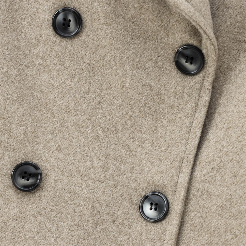 Женское двубортное короткое пальто из смесовой шерсти - Коллекция Осень/Зима 2024