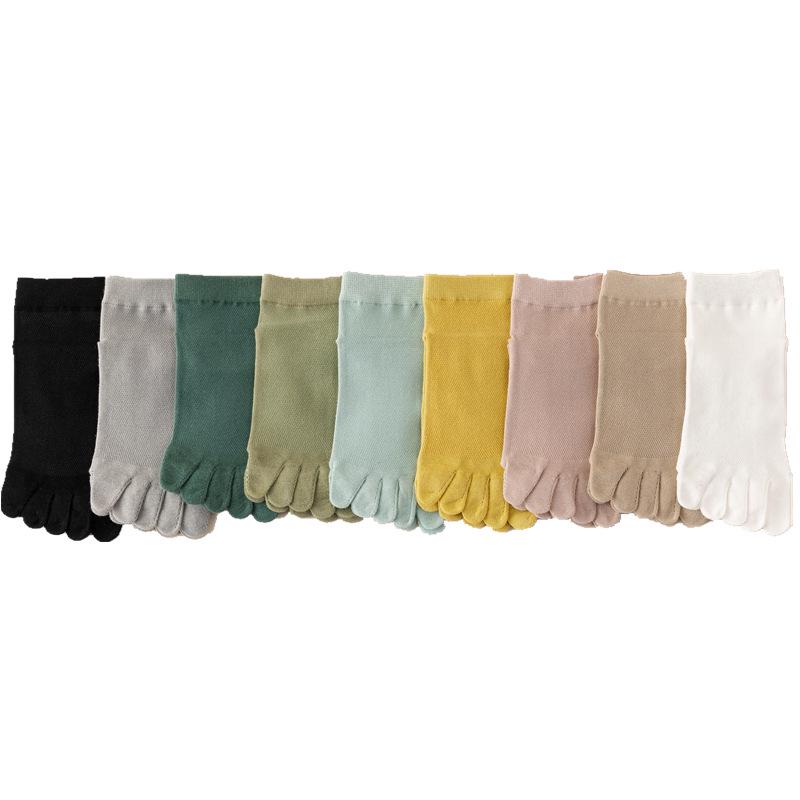 Women's Combed Cotton Five-Finger Socks, Breathable Mesh, Split Toe, Sports, Moisture-Wicking, Japanese Style, Mid-Tube for Summer & Autumn.