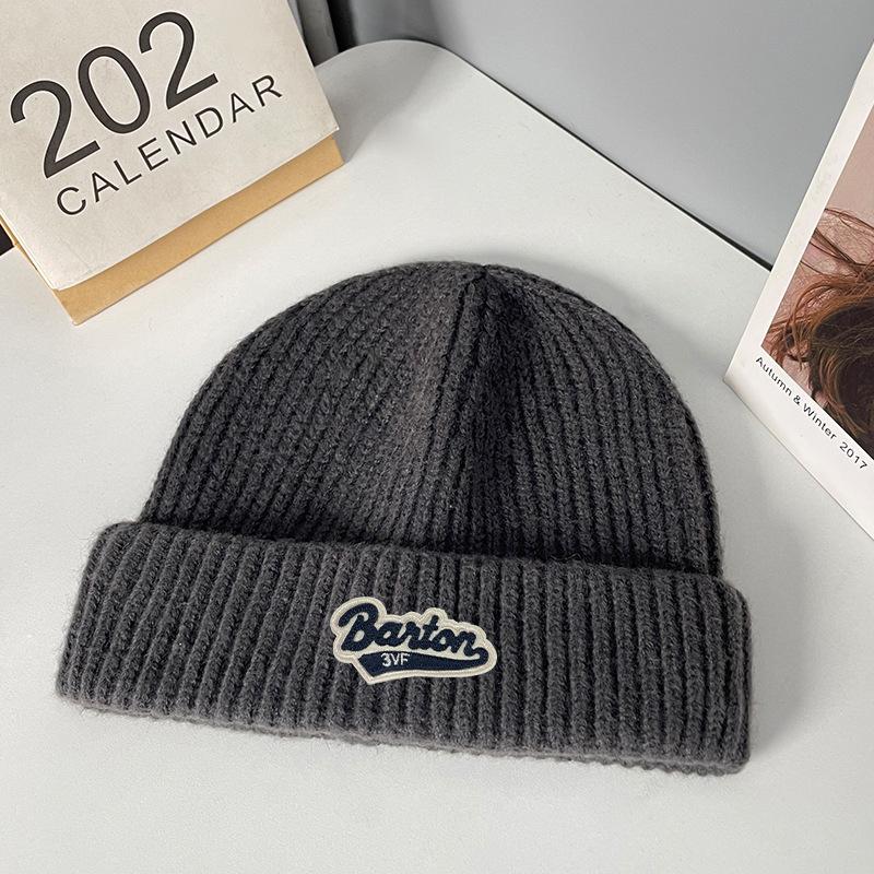 Шерстяная шапка Осень и Зима Новый стиль Надпись Буква Шапка-пуловер Мужская Уличная Теплая Защита от холода Защита ушей Вязаная шапка