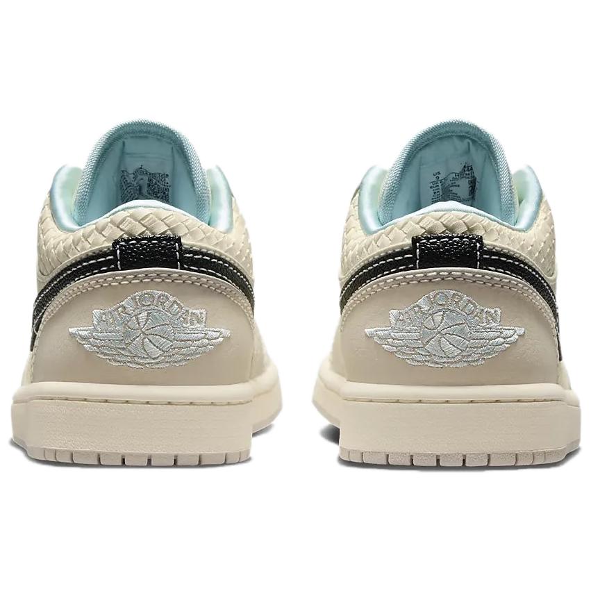 Air Jordan 1 Low SE Sanddrift Glacier Blue женские кроссовки кремово-черный муслин HQ3440-101