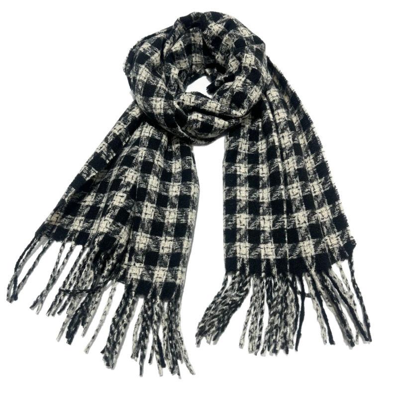 New Hoop Yarn Autumn and Winter Plaid Tassel Scarf Shawl Fashionable Senior Women Korean Style Thickened and Warm