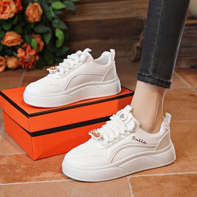 Женская обувь – Кроссовки