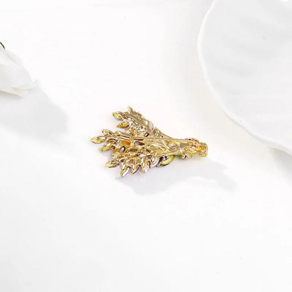 Flower Lavender Women Brooch Crystal Crystal Lavender Lapel Pins Party