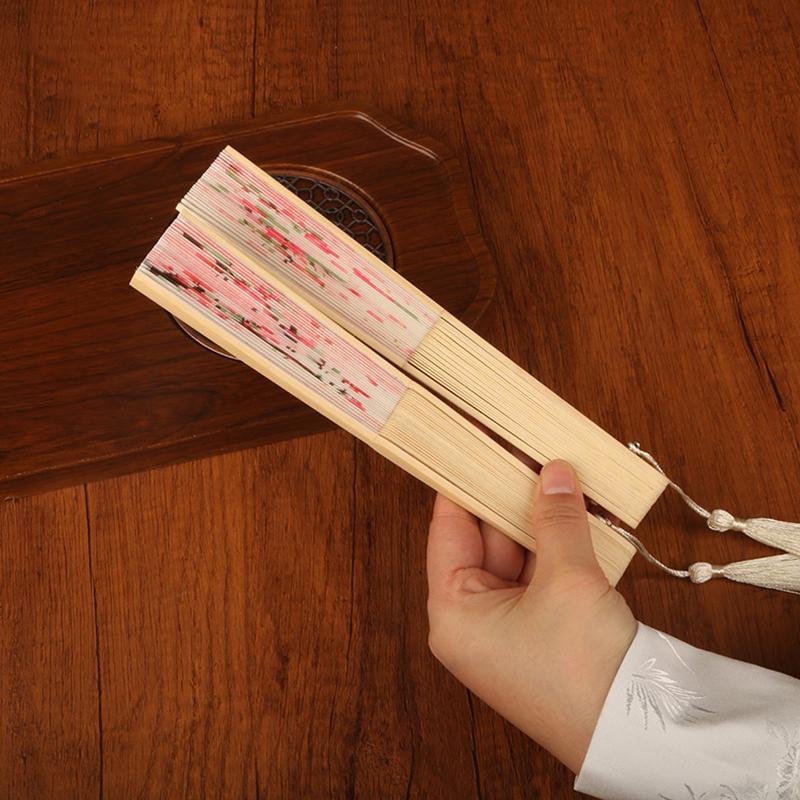 1Pc Silk Folding Fan Party Gift With Tassels Chinese Art Crafts Bamboo Fans Vintage Home Decorations Dance Photo Props Hand Fan
