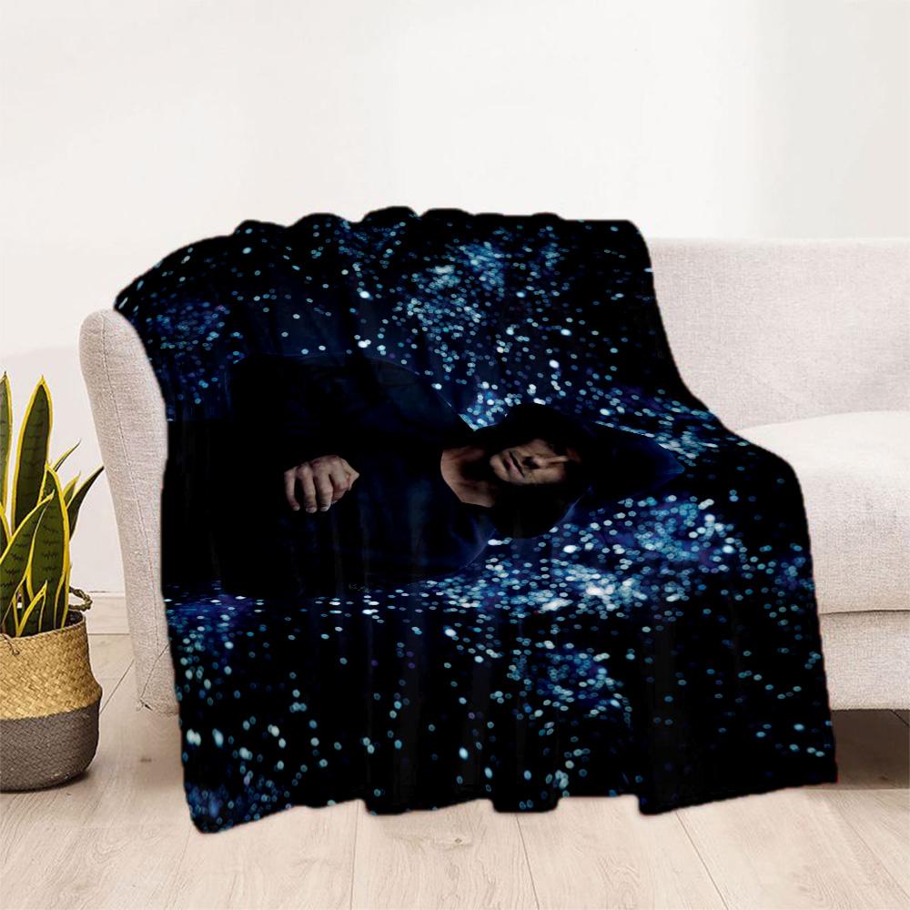 Man Black White Blanket Comfortable Suitable for Office Chair Livingroom Picnics All-Season Use Digital Print Gifts For Family Or Friends