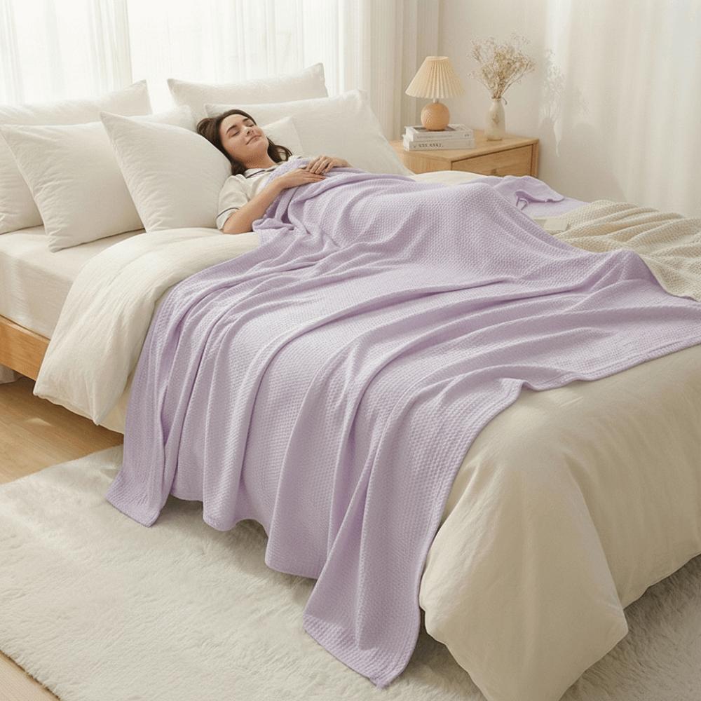 Thin Summer Cooling Blanket Bamboo Fiber Summer Quilt Simple Air-Conditioning Comforters Adults