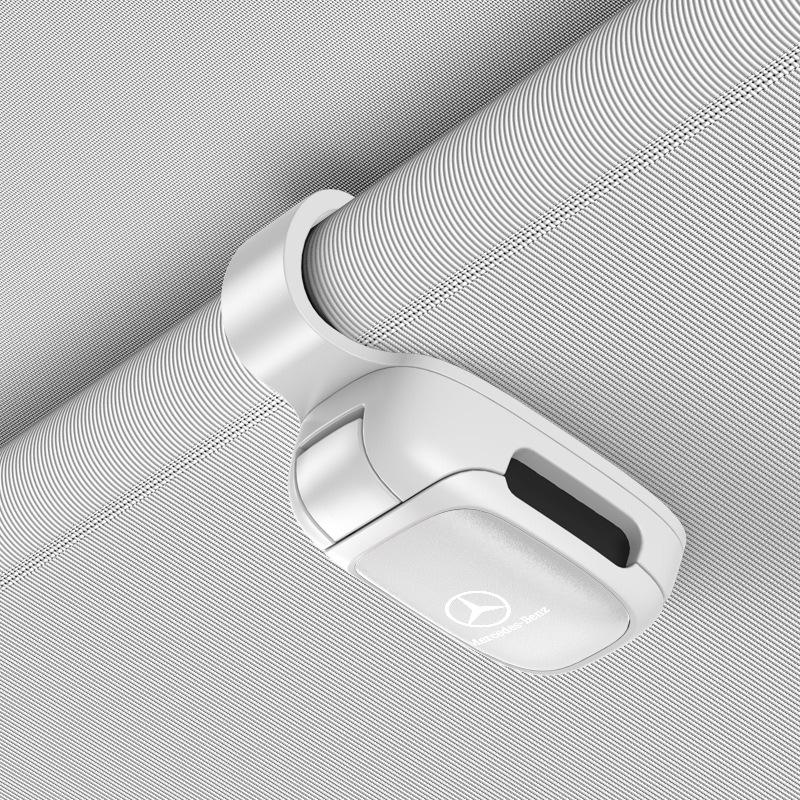 Alloy Car Sun Visor Car Glasses Clip For Mercedes Benz A C E Class GLS GLA GLK GLC CLS CLA W203 W204 W205 W212 W463 W176 sticker z3