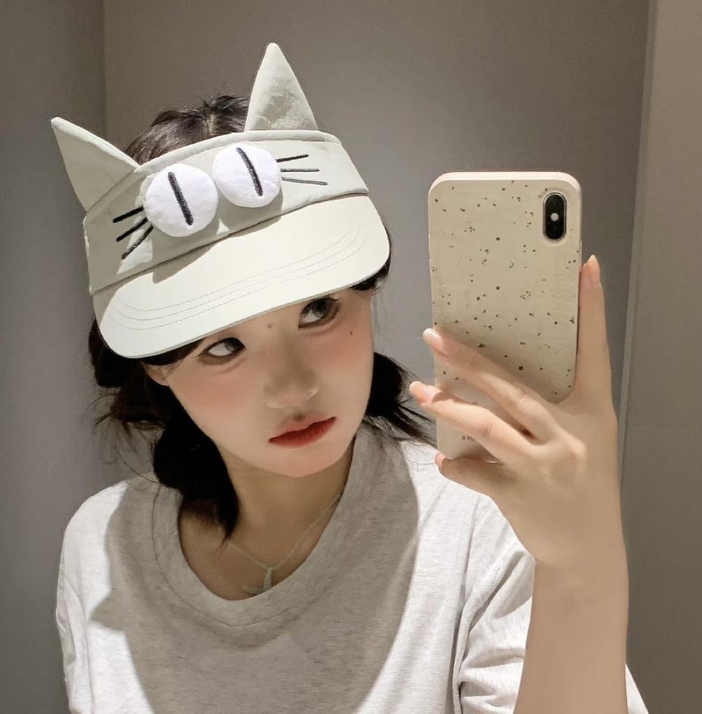 Big Eyes Cat Street Style Sun Hat With Breathable Material For Summer Outdoor Activities