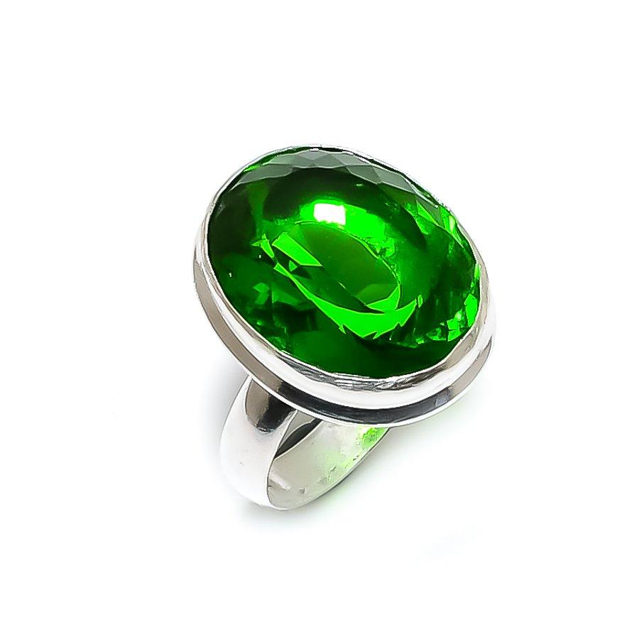 Кольцо из серебра 925 пробы с натуральным драгоценным камнем перидот, размер 9, V8o64