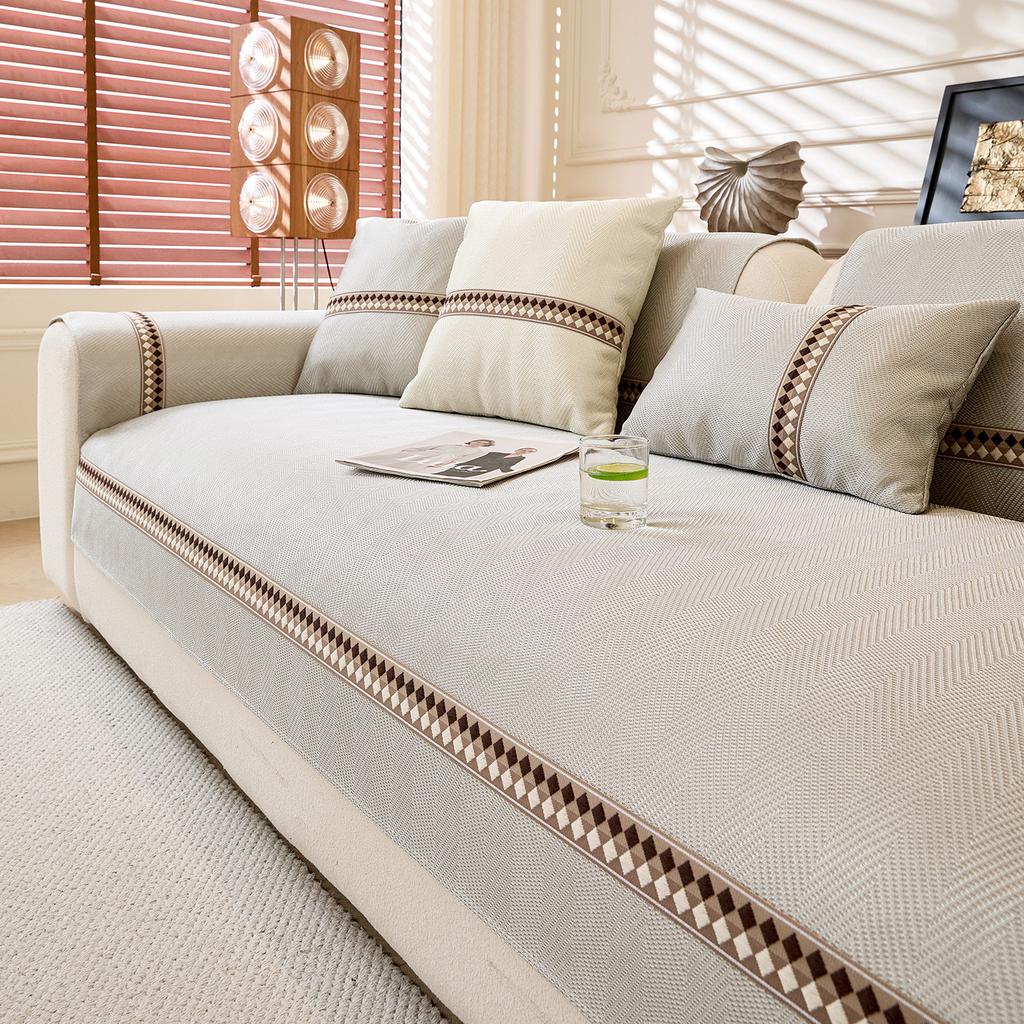 Ice Silk Sofa Cushion, Summer Sofa Mat, Non-Slip Seat Cushion New Light Luxury High-End Cover Cloth
