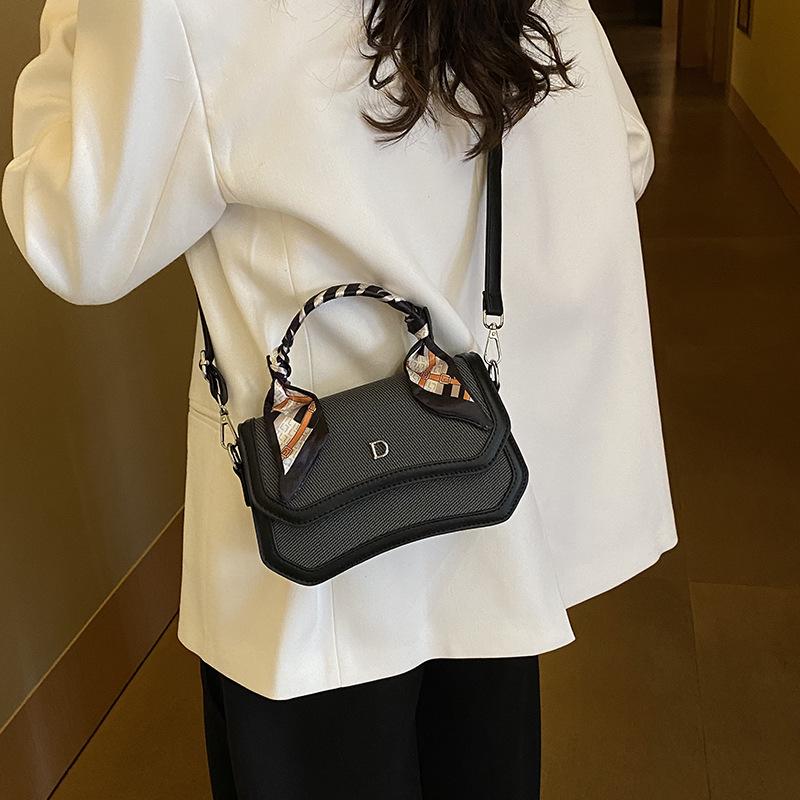 Новый модный шелковый шарф контрастного цвета, сумка-седло, универсальная портативная на плечо, кроссбоди, трендовая женская сумка