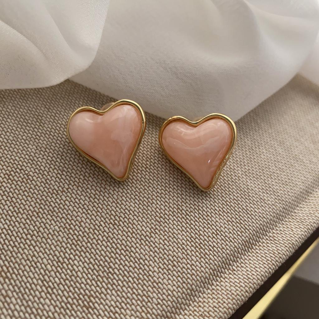 Винтажные серьги-гвоздики из желейной смолы Love, женские, милые и симпатичные, серьги в форме персикового сердца для девушек, серьги в форме персика Niche Design