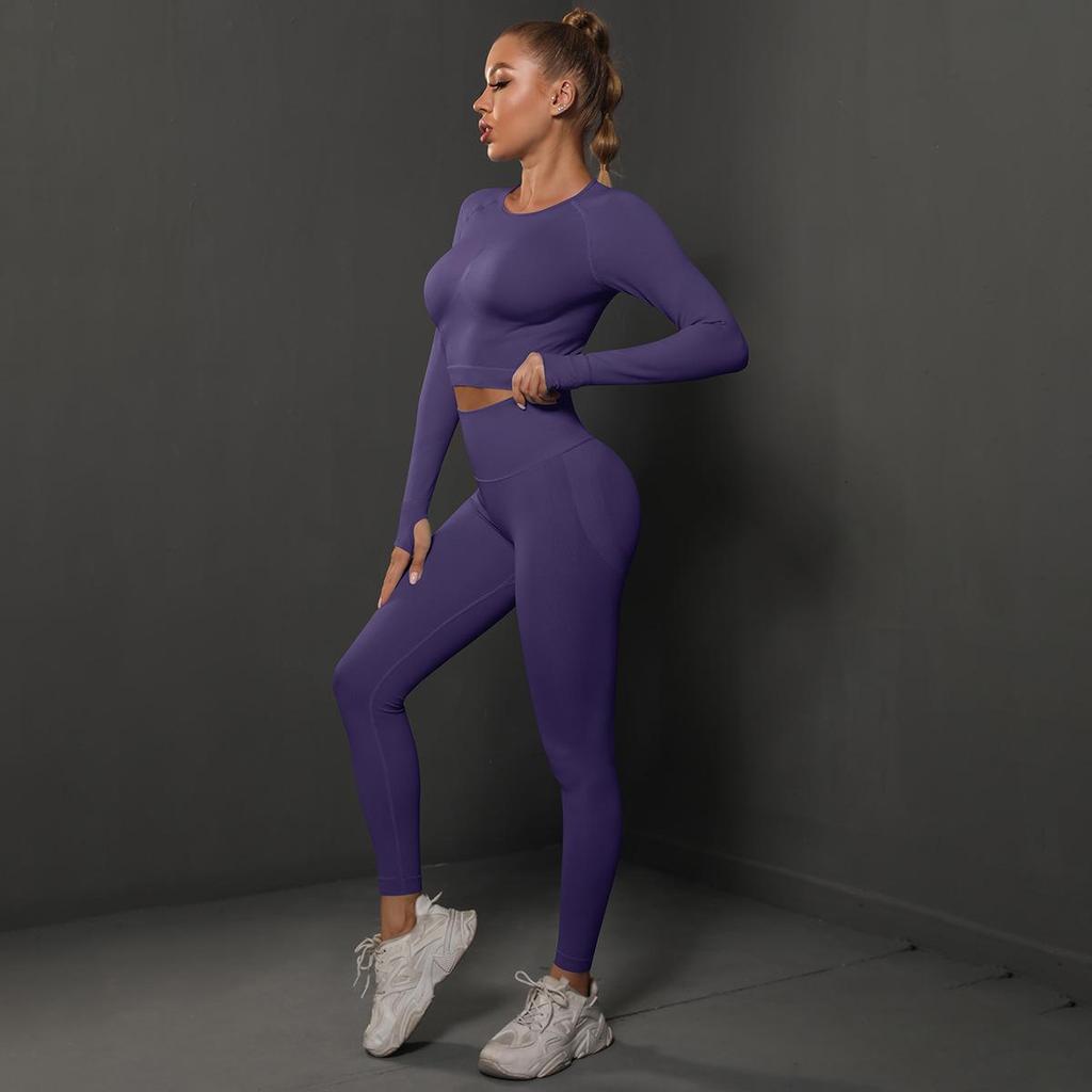 European-American Seamless Peach Lift Yoga Suit: Women's Two-Piece Running & Fitness Set.