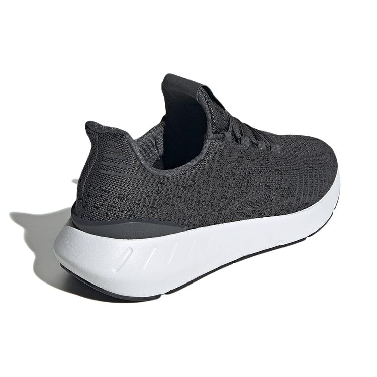 adidas Оригинальные Swift Run 22 Удобная спортивная ткань Прочные Дышащие Низкие Повседневные Кроссовки для бега Унисекс Черные GW6811