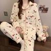 Повседневный простой женский пижамный комплект с принтом вишни, топ с длинными рукавами и штаны на резинке на талии, пижама с отворотом и дизайном горловины, ночная рубашка