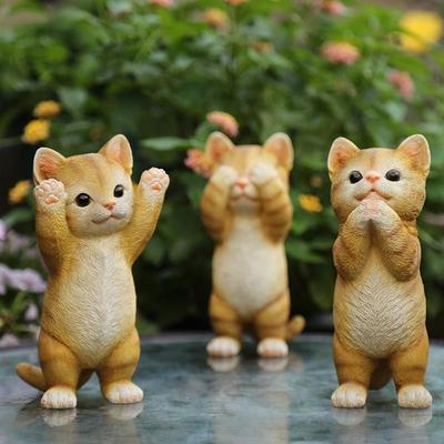 Милая фигурка кошки, снятие тревоги, настольное украшение, офисный орнамент для снятия стресса, домашний декор, статуэтка животного, смоляная скульптура котенка