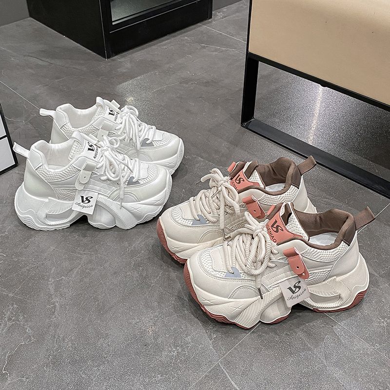 Туфли папы для девочки 2025 Осень Новые Сетчатые Дышащие Спортивные Повседневные Туфли Модные Универсальные На толстой подошве С внутренней платформой Женская обувь