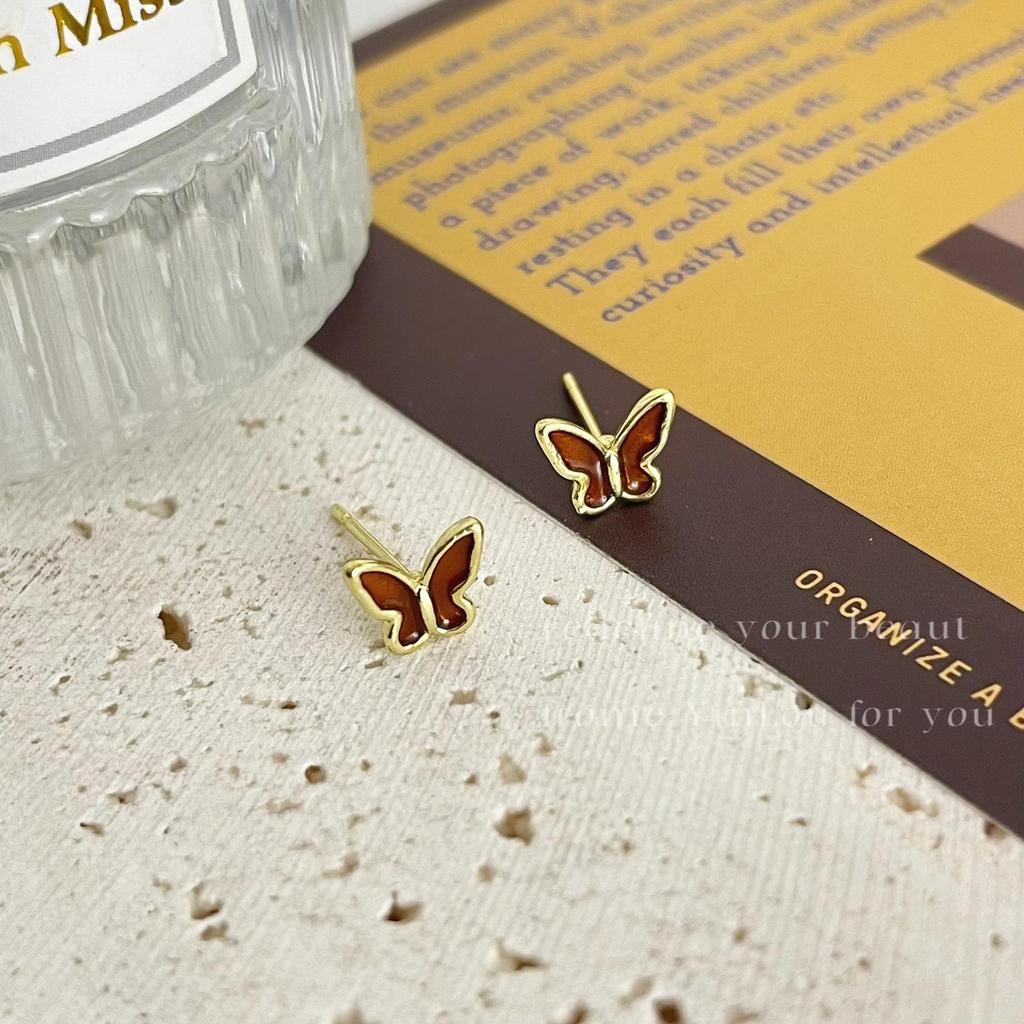 «Серьги-иглы Майяра 925»: "Янтарный жемчуг в стиле ретро для осени/зимы"