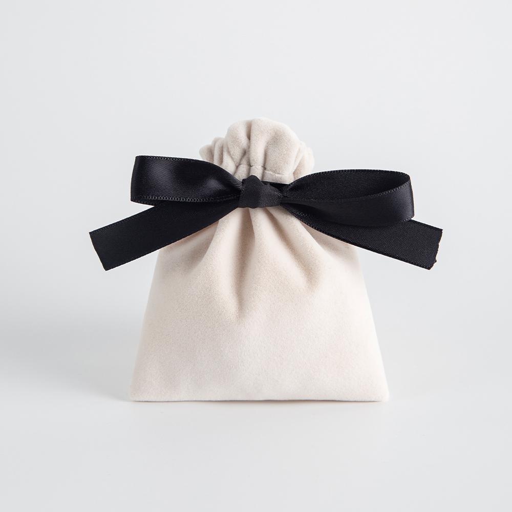 5pcs/Lot Bulk Beige Velvet Pouches Ribbon Jewelry Packing Display Storage For Wedding Candy Gift Travel Drawstring Dust Bags