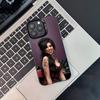 A-Эми Уайнхаус Чехол-певец для iPhone 17,16,15,14,13,12,11,Pro,MAX,Plus Черный Ударопрочный Конфетный Матовый Чехол