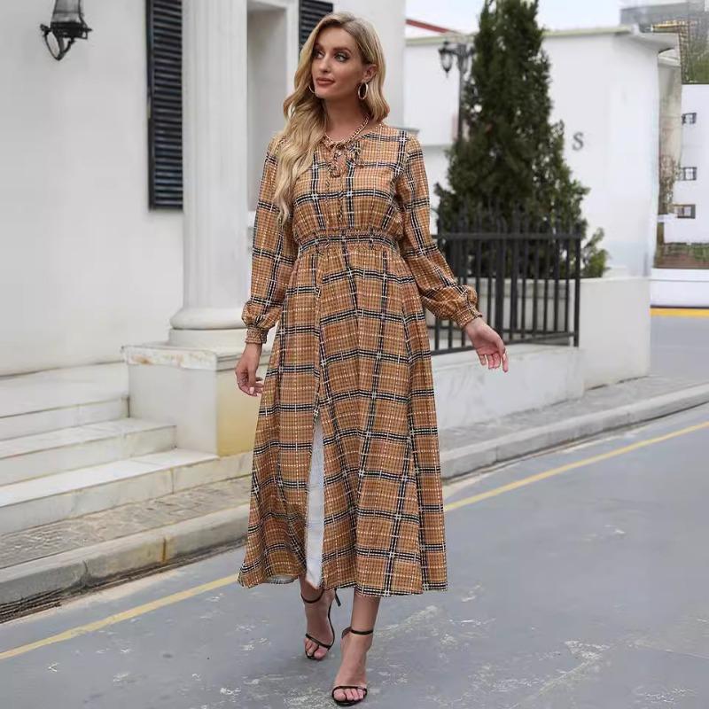 Осенне-зимнее женское клетчатое платье с разрезом на талии, средней длины, с длинными рукавами